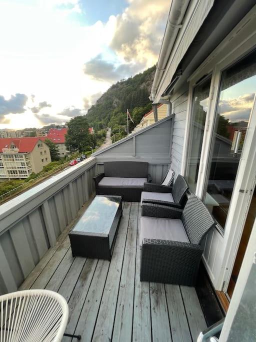 Romslig I Sandviken Bergen
